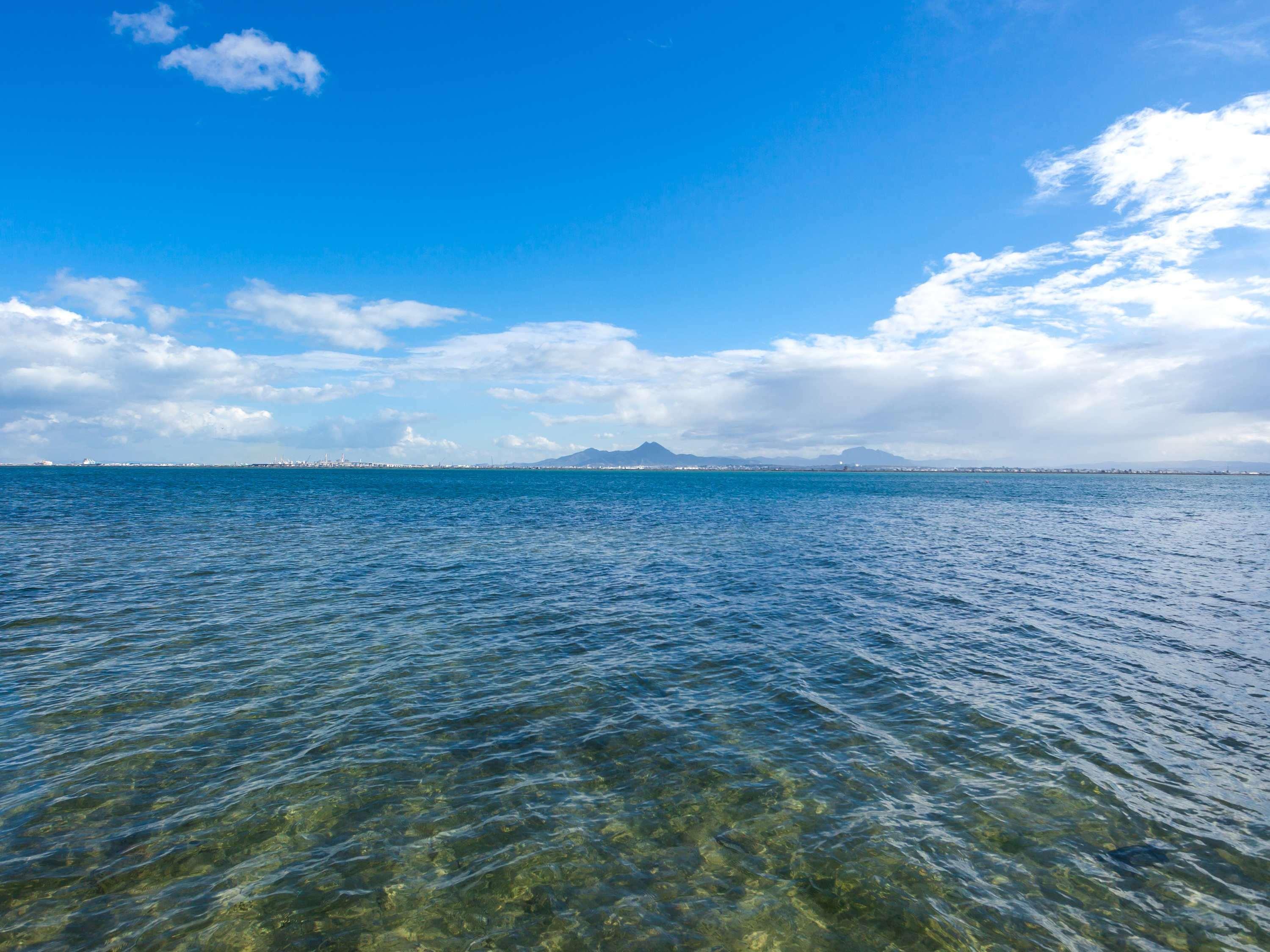 Moevenpick Hotel Du Lac Tunis Ngoại thất bức ảnh View of the Gulf of Naples from the shore of Castellammare di Stabia